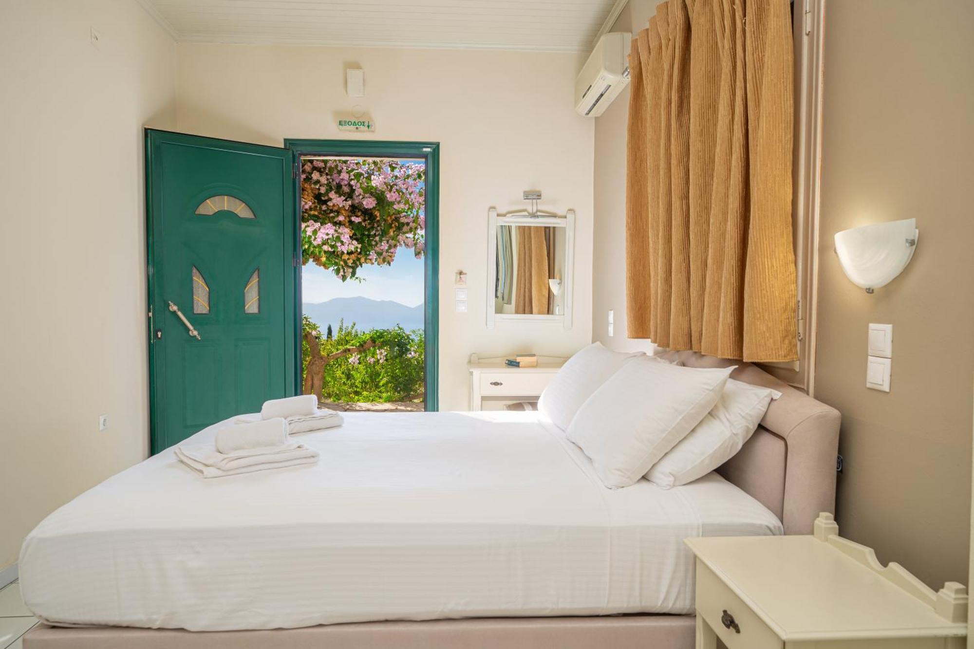 Panoramic Sunset Apartment Kothreas ภายนอก รูปภาพ