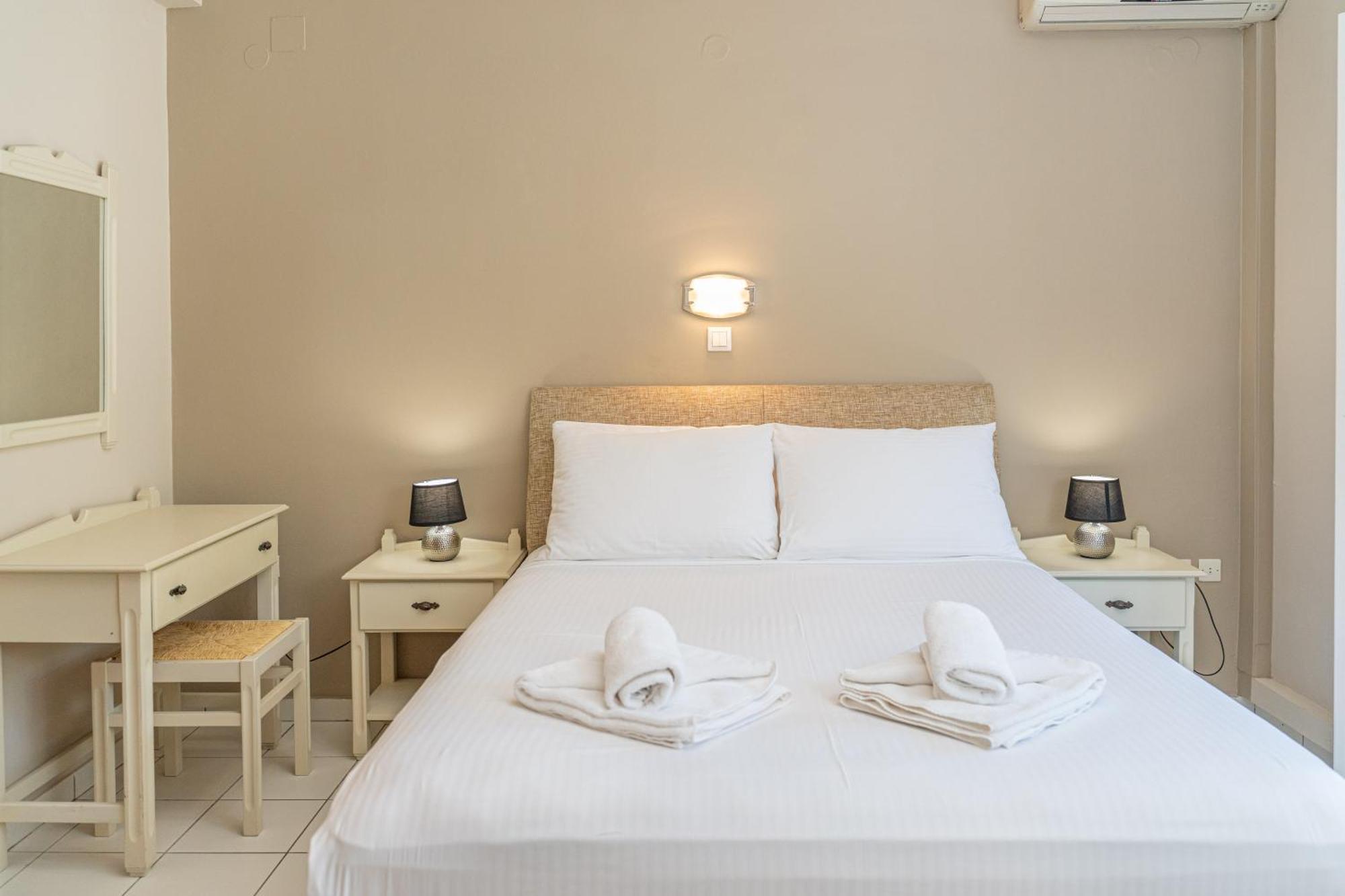 Panoramic Sunset Apartment Kothreas ภายนอก รูปภาพ