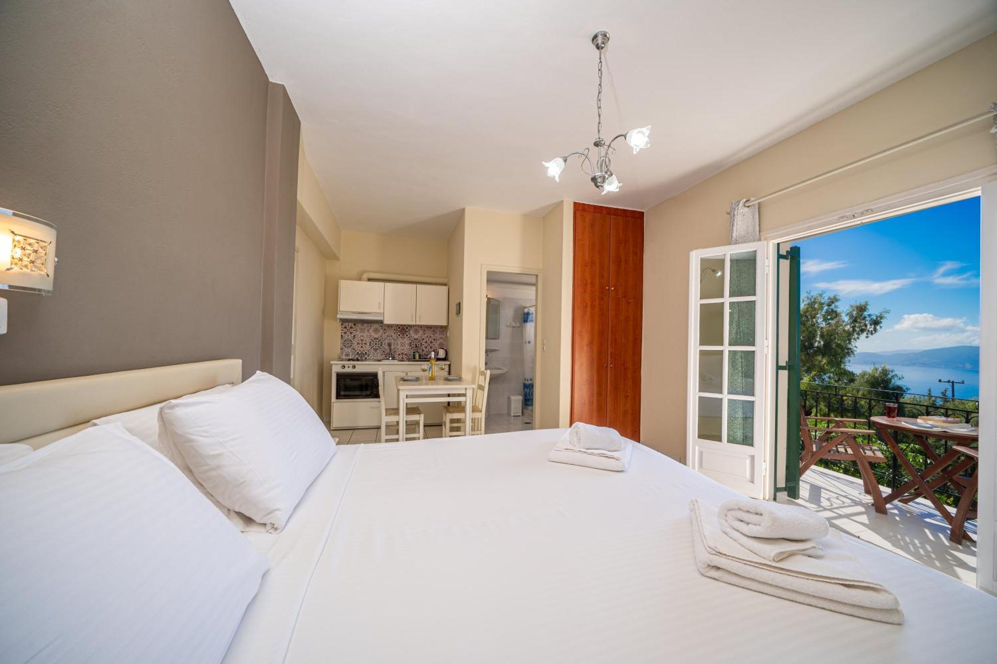 Panoramic Sunset Apartment Kothreas ภายนอก รูปภาพ