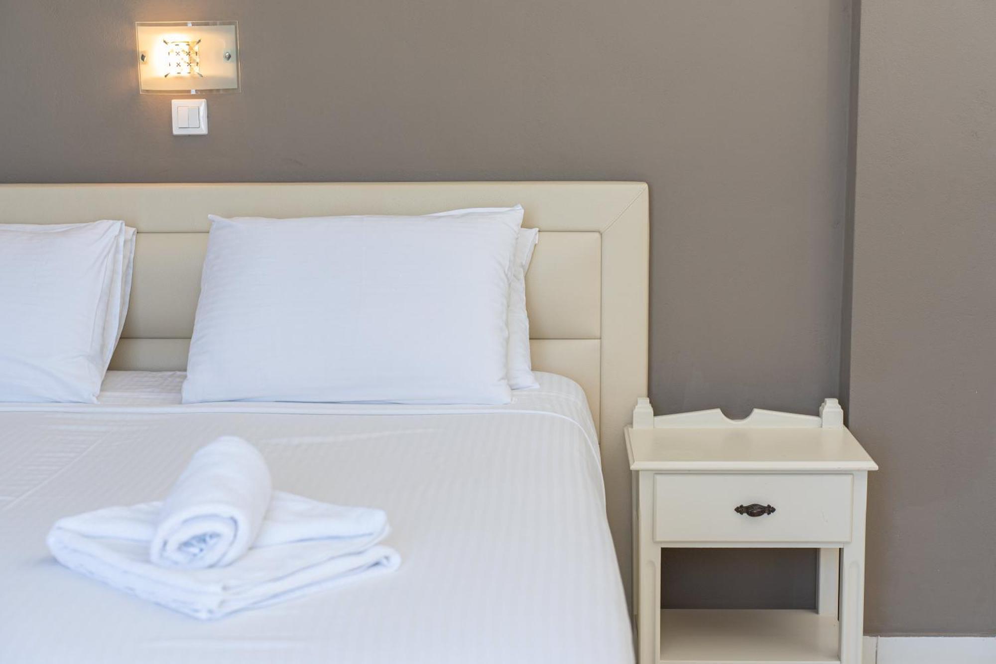 Panoramic Sunset Apartment Kothreas ภายนอก รูปภาพ