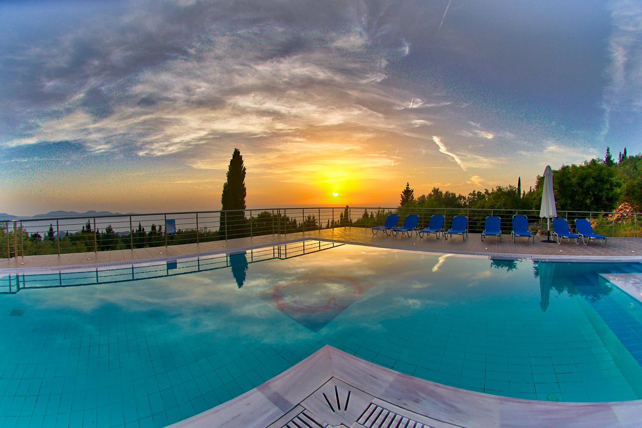 Panoramic Sunset Apartment Kothreas ภายนอก รูปภาพ